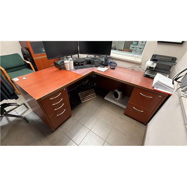 L SHAPED CONTEMPORARY CHERRY WOOD FINISH EXECUTIVE OFFICE DESK WITH KEYS