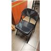 Image 3 : OAK WITH GREEN UPHOLSTERED OFFICE CLIENT CHAIR & ALL METAL BLACK FOLDING CHAIR
