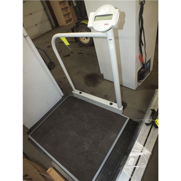 Seca Digital Weigh Scale