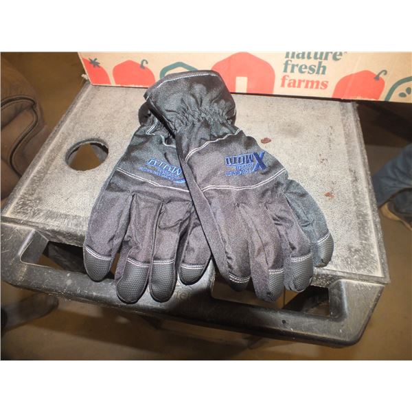 Large Winter Gloves