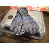 Image 1 : Large Winter Gloves