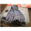 Image 1 : Large Winter Gloves