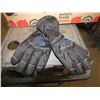 Image 1 : XXL Winter Gloves