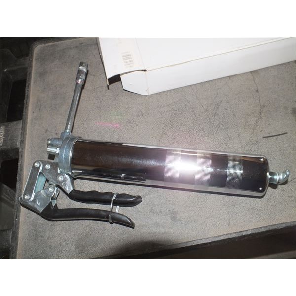 Pistol Grip Grease Gun