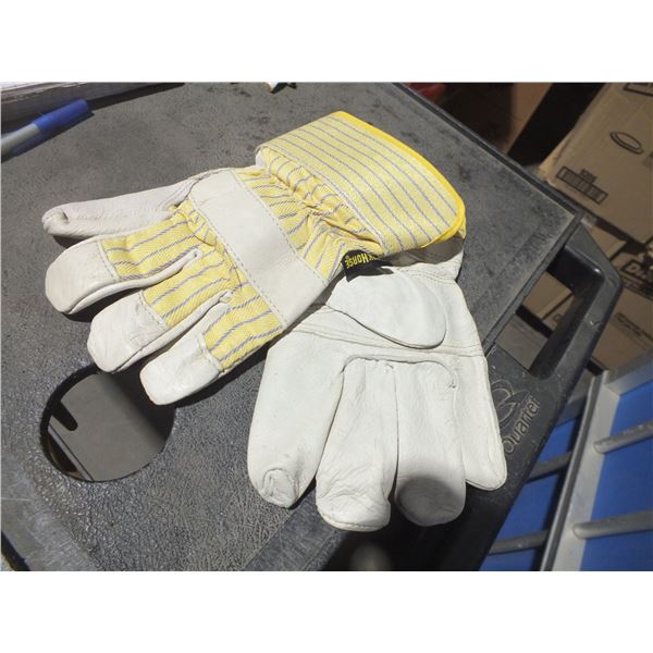 12 Pairs Of Fleece Lined Winter Work Gloves