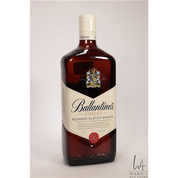 Ballantine's / Blended Scotch Whisky/ 1.14L / 40% ABV Note: Alcohol cannot be insured by any courier