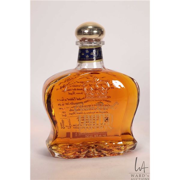 Crown Royal / Limited Edition / Canadian Whisky / 750ml / 40% ABV Note: Alcohol cannot be insured by