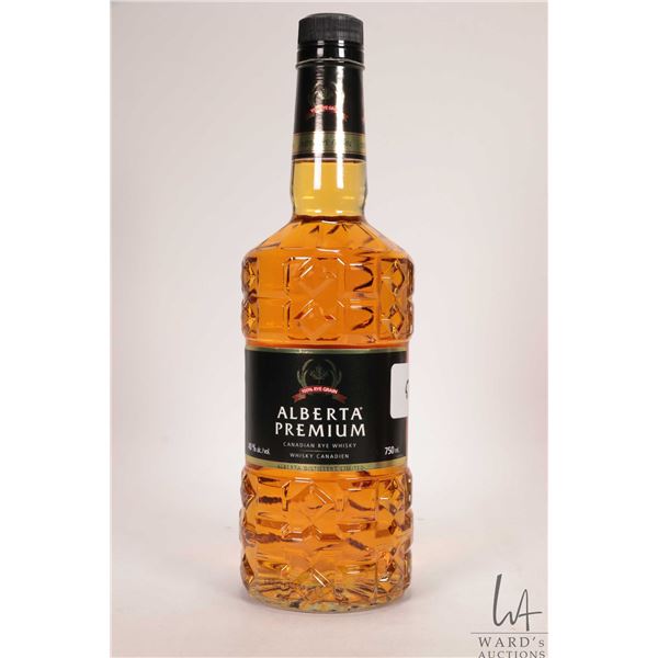 Alberta Premium / Canadian Rye Whisky / 750ml / 40% ABV Note: Alcohol cannot be insured by any couri