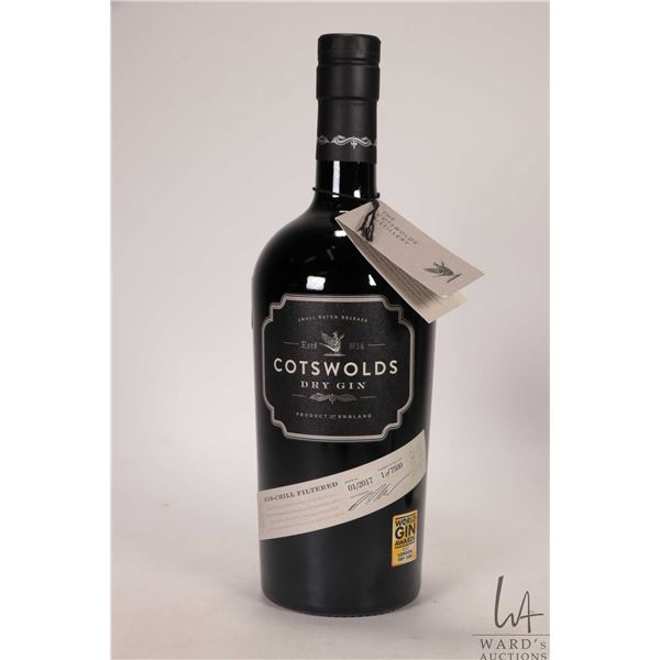 Cotswalds / Dry Gin / 700ml / 46% ABV Note: Alcohol cannot be insured by any courier in Canada. Loca