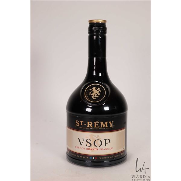 St-Remy / VSOP / French Brandy / 750ml / 40% ABV Note: Alcohol cannot be insured by any courier in C