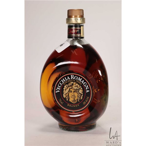 Vecchia Romagna / Etichetta Nera / Brandy / 750ml / 40% ABV Note: Alcohol cannot be insured by any c