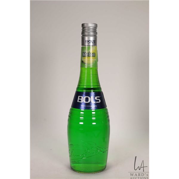 BOLS / Melon Liqueur / 750ml / 17% ABV Note: Alcohol cannot be insured by any courier in Canada. Loc