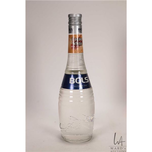 BOLS / Cacao White / 750ml / 24% ABV Note: Alcohol cannot be insured by any courier in Canada. Local