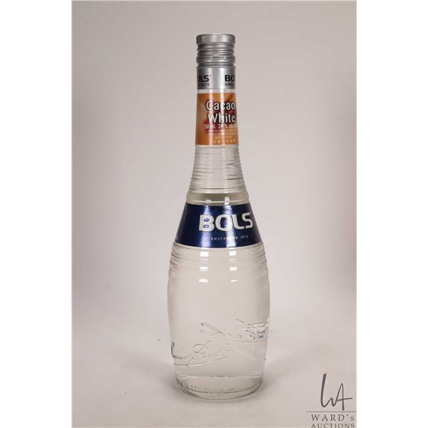 BOLS/ Cacao White / 750ml / 24% ABV Note: Alcohol cannot be insured by any courier in Canada. Local 
