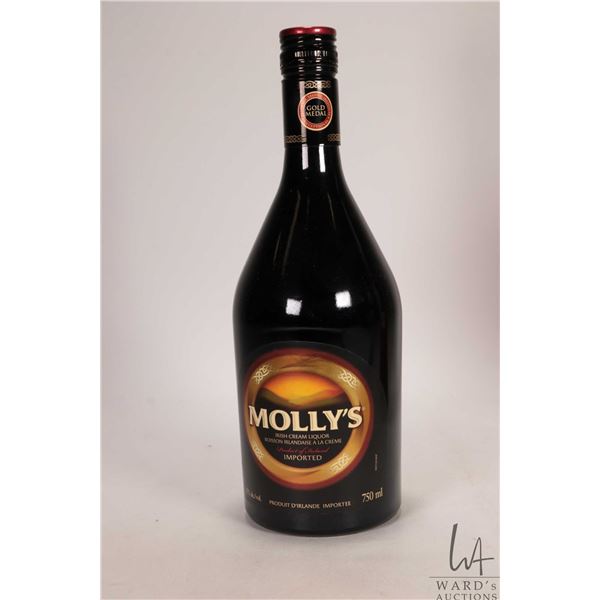Molly's / Irish Cream Liqueur / 750ml / 15% ABV Note: Alcohol cannot be insured by any courier in Ca
