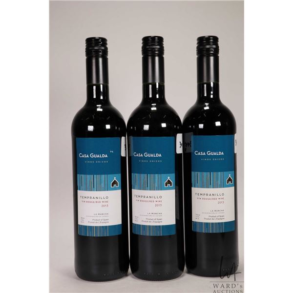 3 bottles of Casa Gualda / Tempranillo / 750ml / 13.5% ABV Note: Alcohol cannot be insured by any co