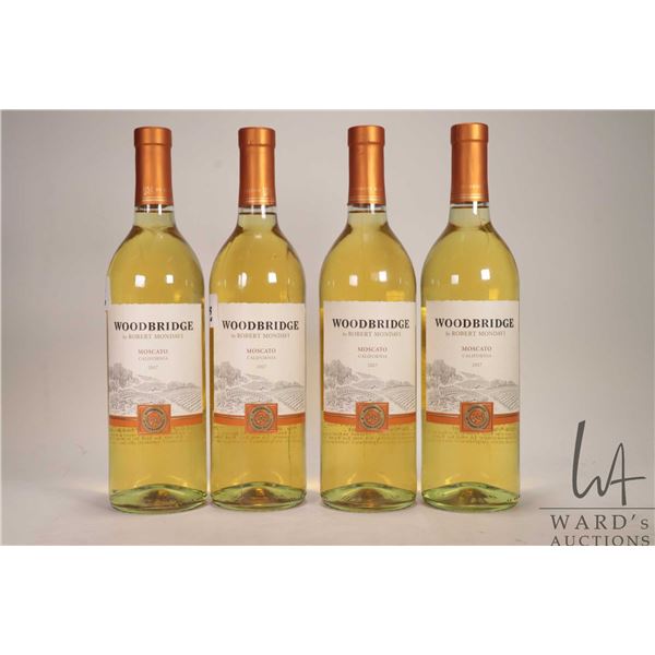 4 bottles of Woodbridge / Moscato / 750ml / 9.5% ABV Note: Alcohol cannot be insured by any courier 