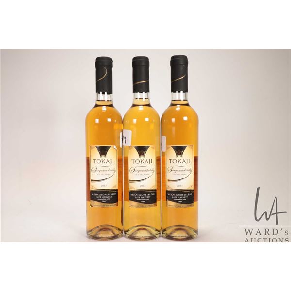 3 bottles of Tokaji / Sargamuskotaly / 750ml / 13% ABV Note: Alcohol cannot be insured by any courie