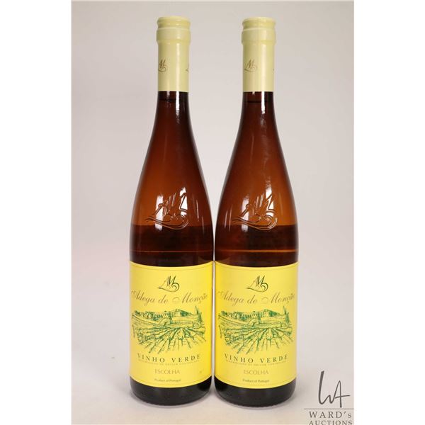 2 bottles of Adega de Moncao / Vinho Verde / Escolha / 750ml / 11.5% ABV Note: Alcohol cannot be ins