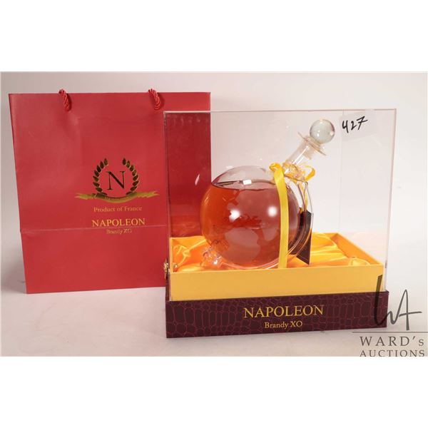 Napoleon Brandy / XO / Globe Glass Bottle / 750ml / 40% ABV Note: Alcohol cannot be insured by any c