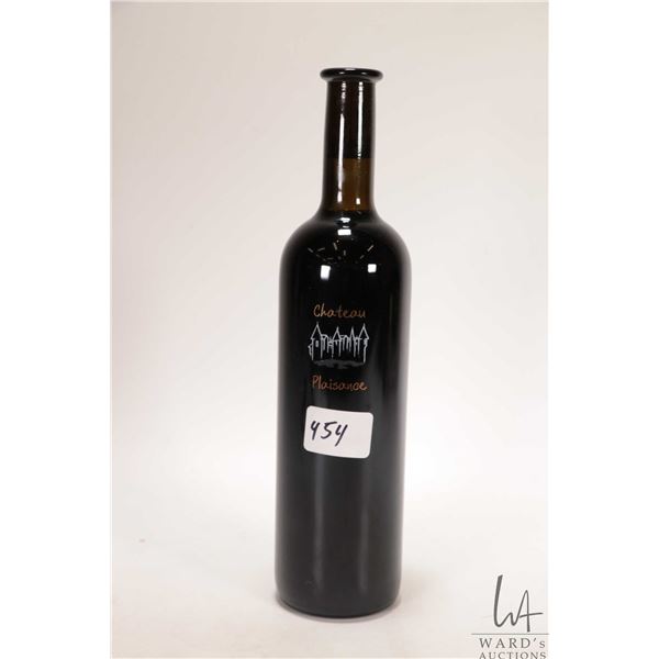 Chateau Plaisance / Premieres / Cotes De Bordeaux / 1998 Cuvee Speciale / 750ml / 12.5% ABV Note: Al