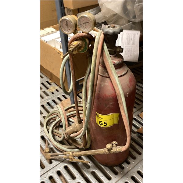 CUTTING TORCH KIT. ONE TANK. CRACKED HOSES