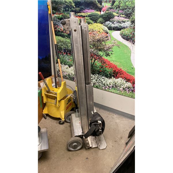 POWERMATE STAIR CLIMBING DOLLY. BATTERY POWERED