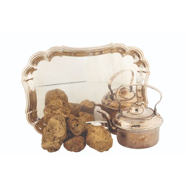 "Pirates of the Caribbean" Isla de Muerta Treasure Props.