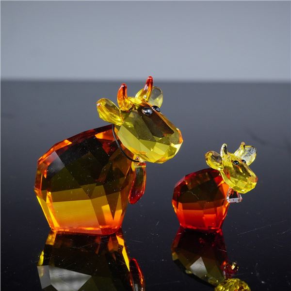 A Pair of Swarovski Lovlots Hot Chili Mo and Mini Mo Crystal Figurines