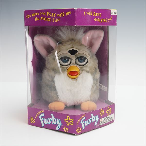 Furby Electronic Toy with Original Box Model 70 800 by Tiger Electronics