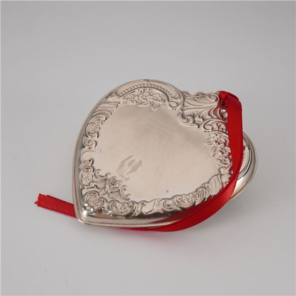 Wallace Silversmiths Sterling Silver Annual Heart Ornament