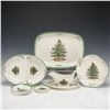 Image 1 : 8pc Spode Porcelain Serveware Set, Christmas Tree