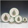 Image 4 : 15pc Spode Christmas Tree Porcelain Service for Three