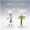 Image 1 : 2pc Yurana Design Figural Art Glass Wine Glasses, Golfer and Palm Tree