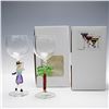 Image 5 : 2pc Yurana Design Figural Art Glass Wine Glasses, Golfer and Palm Tree