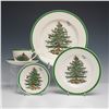 Image 1 : 5pc Spode Tableware Set, Christmas Tree