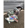 Image 1 : King Canada 10in Sliding Compound Miter Saw - Model 8372