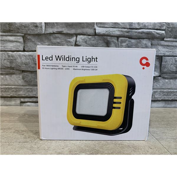 LED Wilding Light Type C Input USB Output Max Brightness 1200LM
