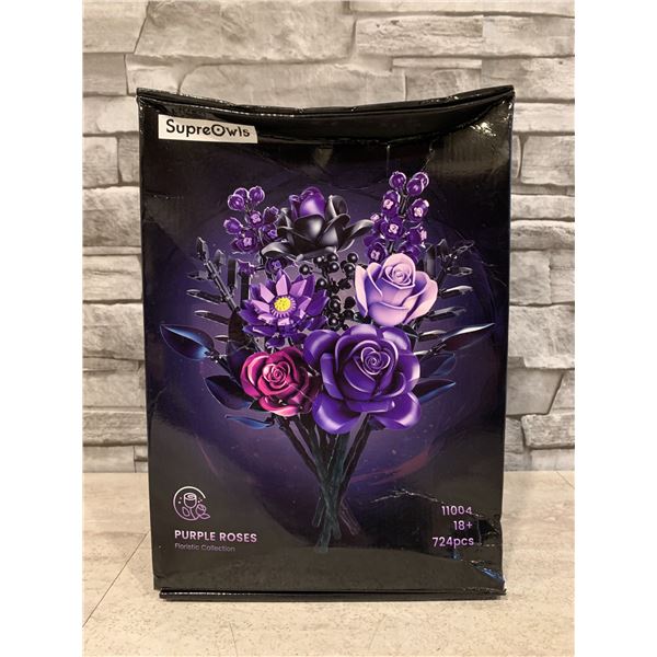 724 Pcs - SuperOwls Purple Roses Gothic Décor Building Set