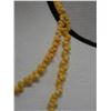 Image 7 : Tahitian Yellow Mongo (?) Shell Lei 38"L