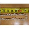 Image 9 : Hawaiian High Luster Sea Snail Shell Lei 34"L