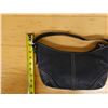 Image 12 : Coach Small Black Leather Bag 10" x 9"