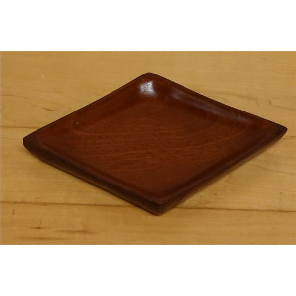 Wooden Diamond-Shaped Jewelry Tray 7" x 5"