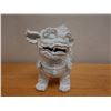 Image 2 : White Ceramic Fu Dog Guardian Lion Figurine 16"L