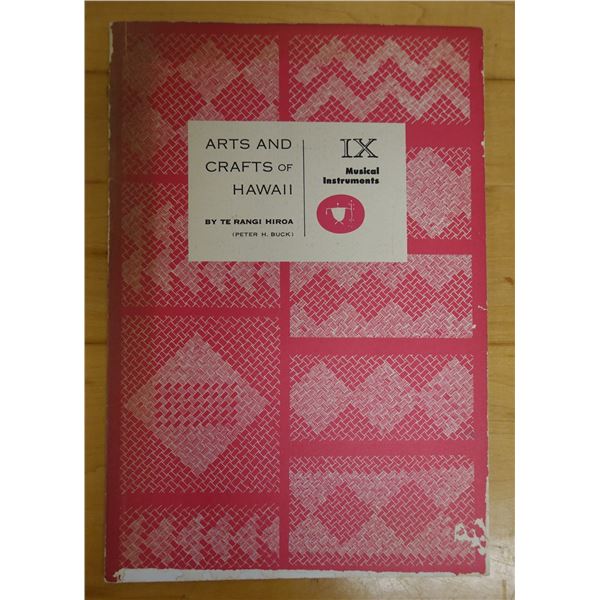 Arts & Crafts of Hawaii by Te Rangi Hiroa (Peter H. Buck) Section IX Musical Instruments, 7"W