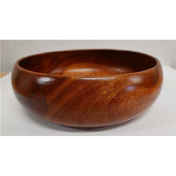 Kamani Woods Workshop Calabash Bowl 9.25" Dia, 3"H