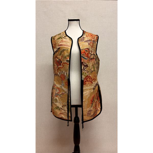 New Anne Namba Women's  Asian Silk Vest w/ Carved Jade Fasteners, Size M, 25"L