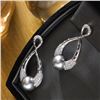 Image 2 : 18K Gold Tahitian Pearl Earrings
