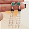 Image 2 : 18K Gold Emerald and Pearl Tassel Earrings