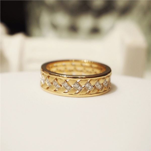 18K Gold Diamond Ring